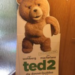 Ted-Aufsteller-Gross