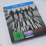 Straight-Outta-Compton-Steelbook-01