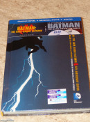 [Fotos] Batman: The Dark Knight Returns, Part 1 and Part 2 (Blu-ray + Hardcover Comic)