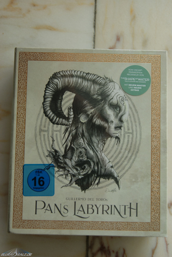 Pans-Labyrinth-Ultimate-Edition-01