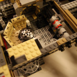 Millennium-Falcon-75192-14