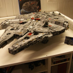 Millennium-Falcon-75192-34